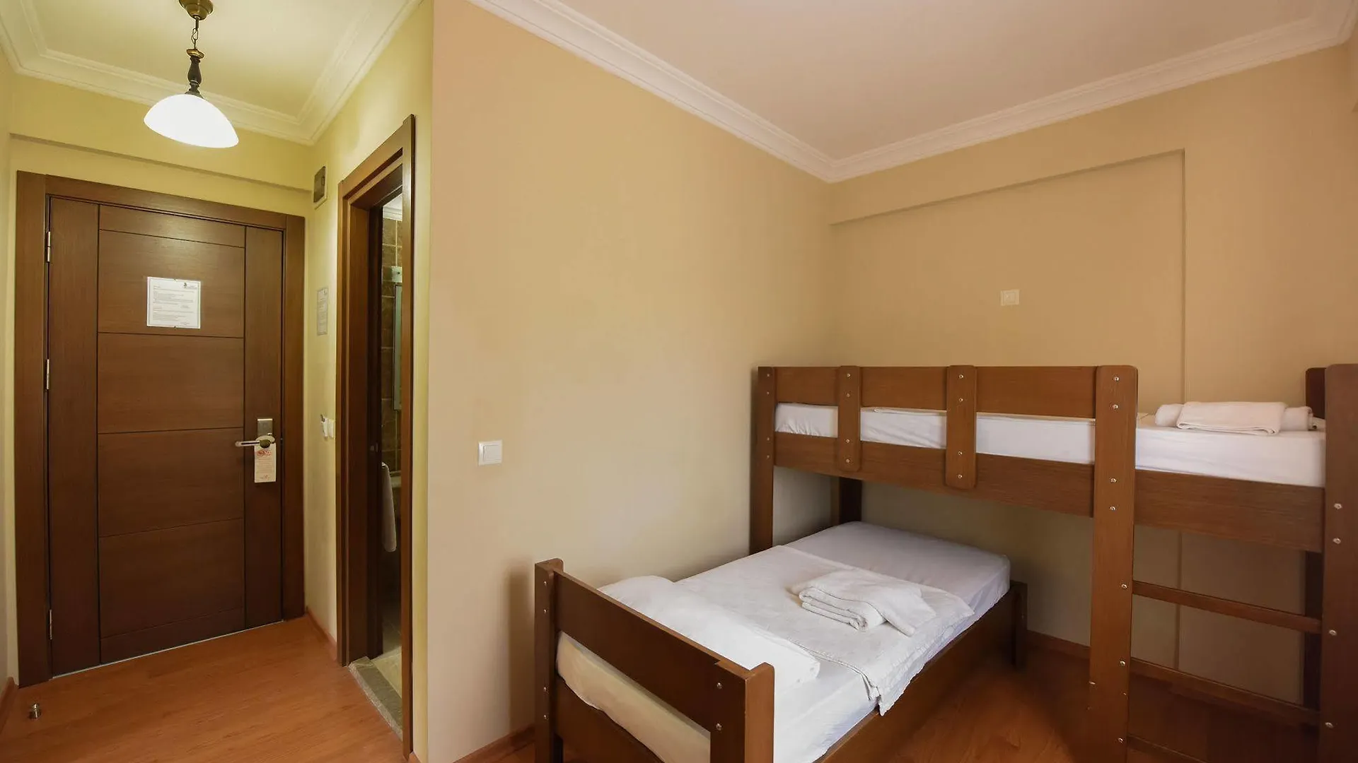 Pine Valley Hotel Oludeniz 4*,