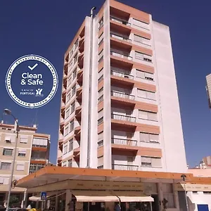 residencial-jardim-da-amadora.hotels-lisbon-portugal.com/